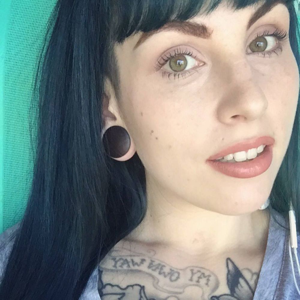 Meet your Posher, Lynnell