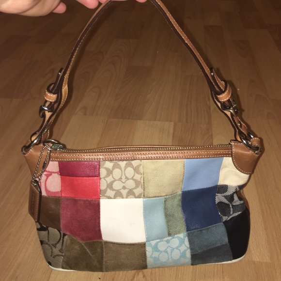 Coach Handbags - 👠SALE👠 Coach bag!👛💋