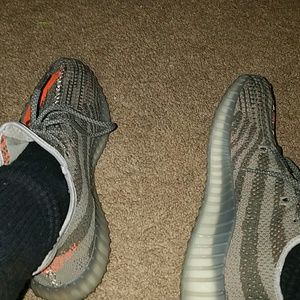 Adidas Yeezy Boost 350 v2 beluga