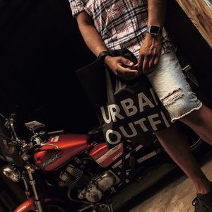 Meet your Posher, Montre