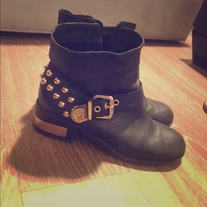 Vince Camuto Combat Boots