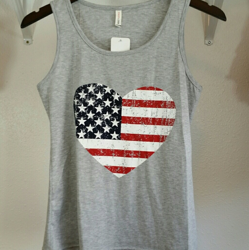 🆕 American Flag Heart Tank