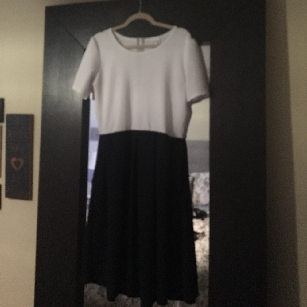 Lularoe Amelia XL