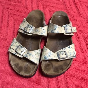 Birkenstock sandals size 39