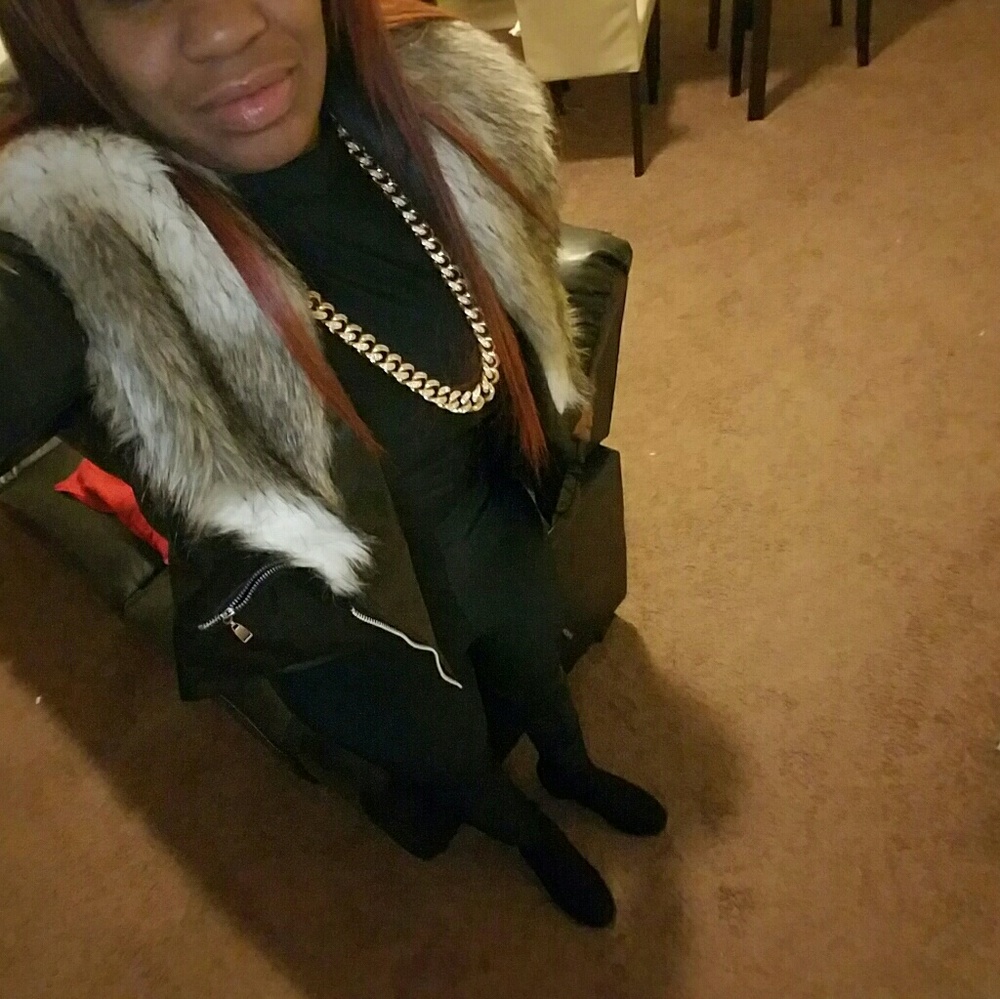 Meet your Posher, Tyeshia