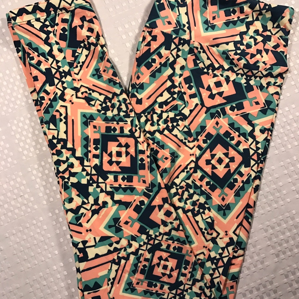 New LuLaRoe Leggings - TC - NWT