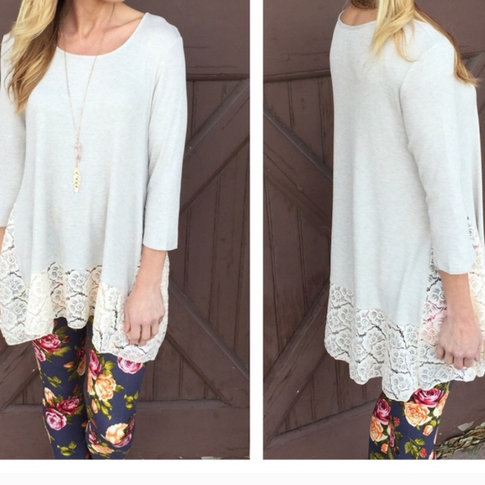 🌼ONE LEFT🌼Oatmeal Lace Tunic - Picture 2 of 3