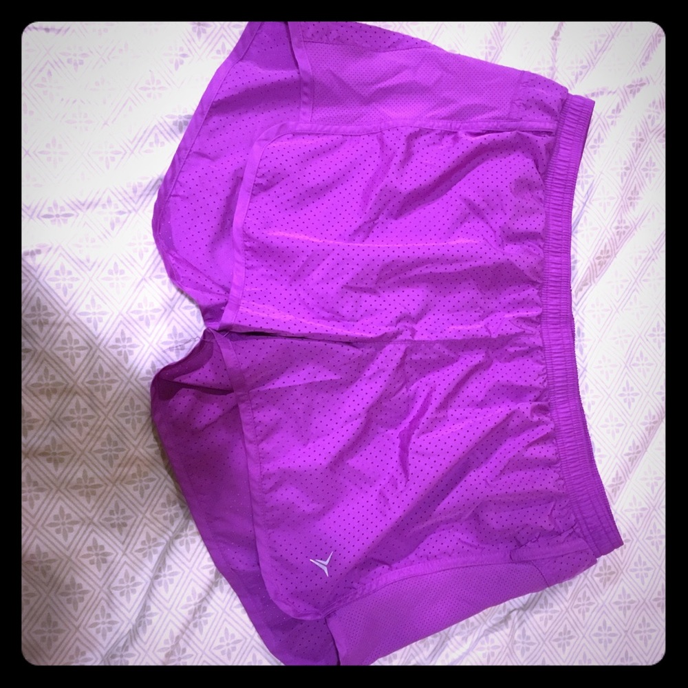 NWOT - purple active shorts