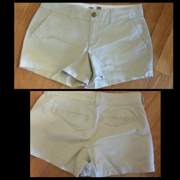 Cute Little Old Navy Shorts! SOLD - Picture 2 of 3