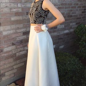 Xscape 2 piece prom dress