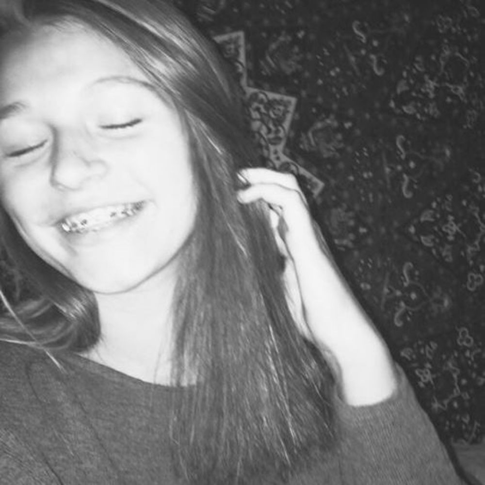 Meet your Posher, Amelia