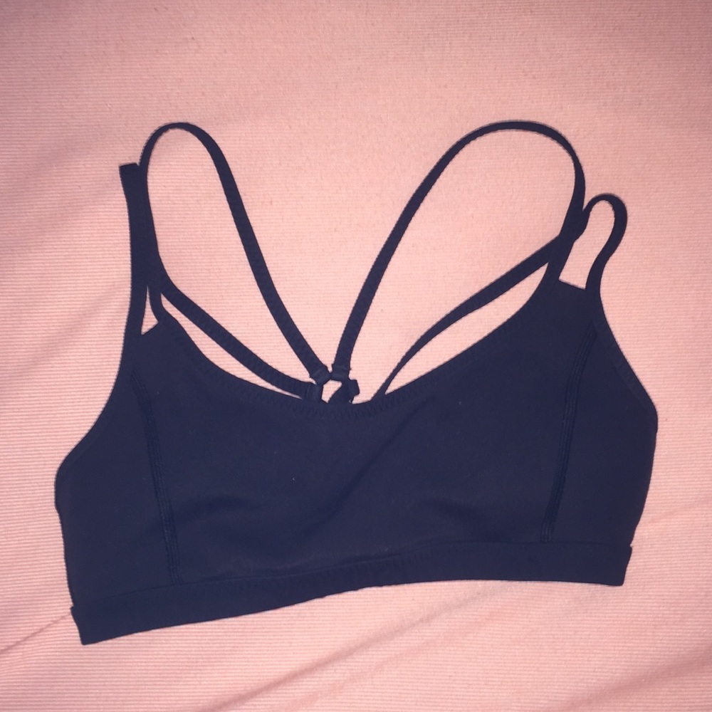 Lululemon centered energy bra