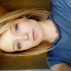 Meet your Posher, Kensie