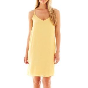 Women's dress! ✨✨✨