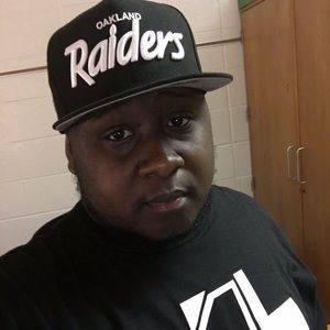 Meet your Posher, Julian