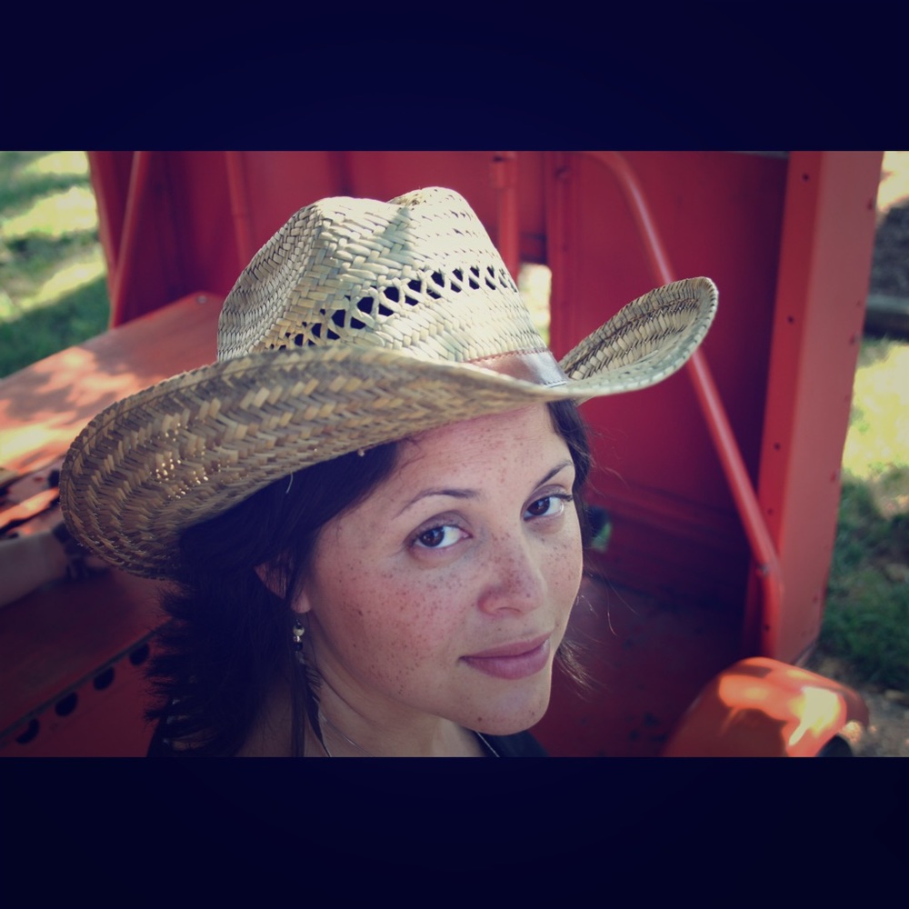 Meet your Posher, Charity