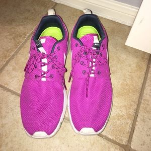 Women's Nike rosherun