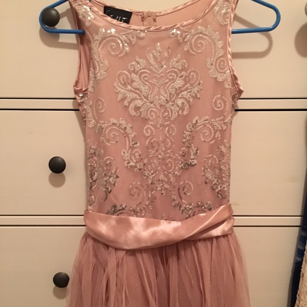 Nude/mauve girls dress