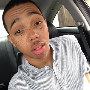 Meet your Posher, Amani