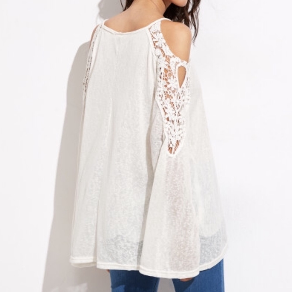 HOST PICK 3/4 White Cold Shoulder Top - Picture 4 of 4