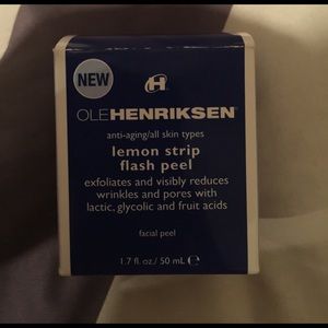 OLEHENRIKSEN Lemon Strip Flash Peel face mask
