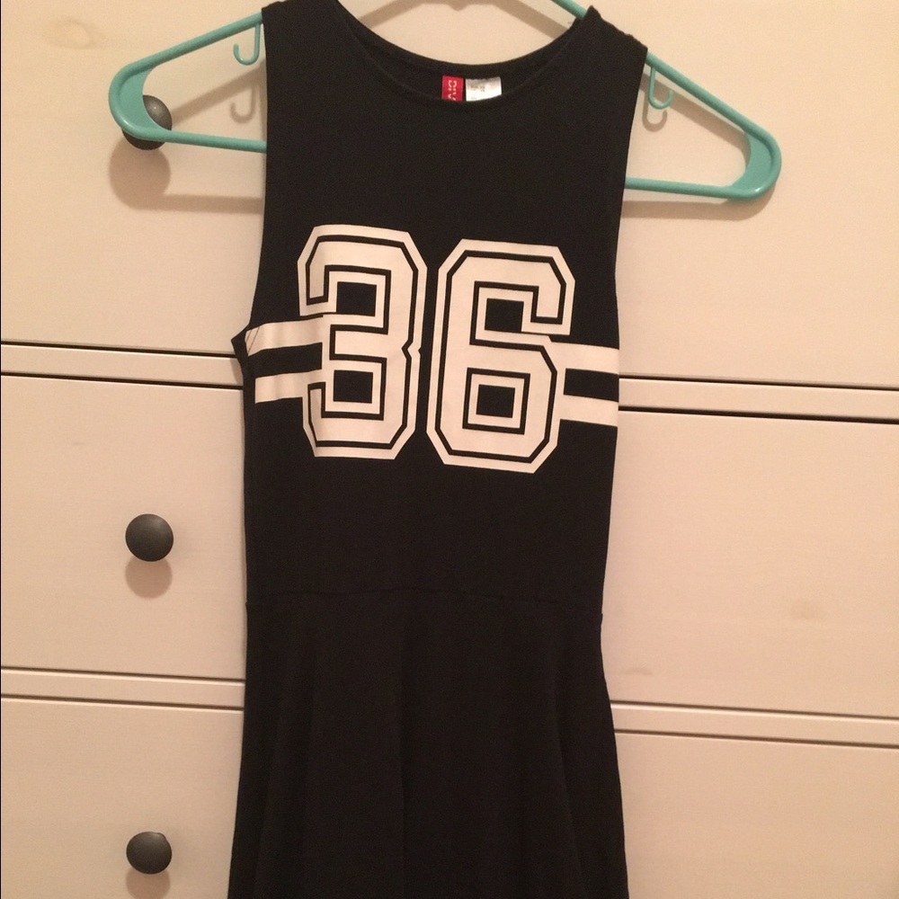 Women's 36 skater dress