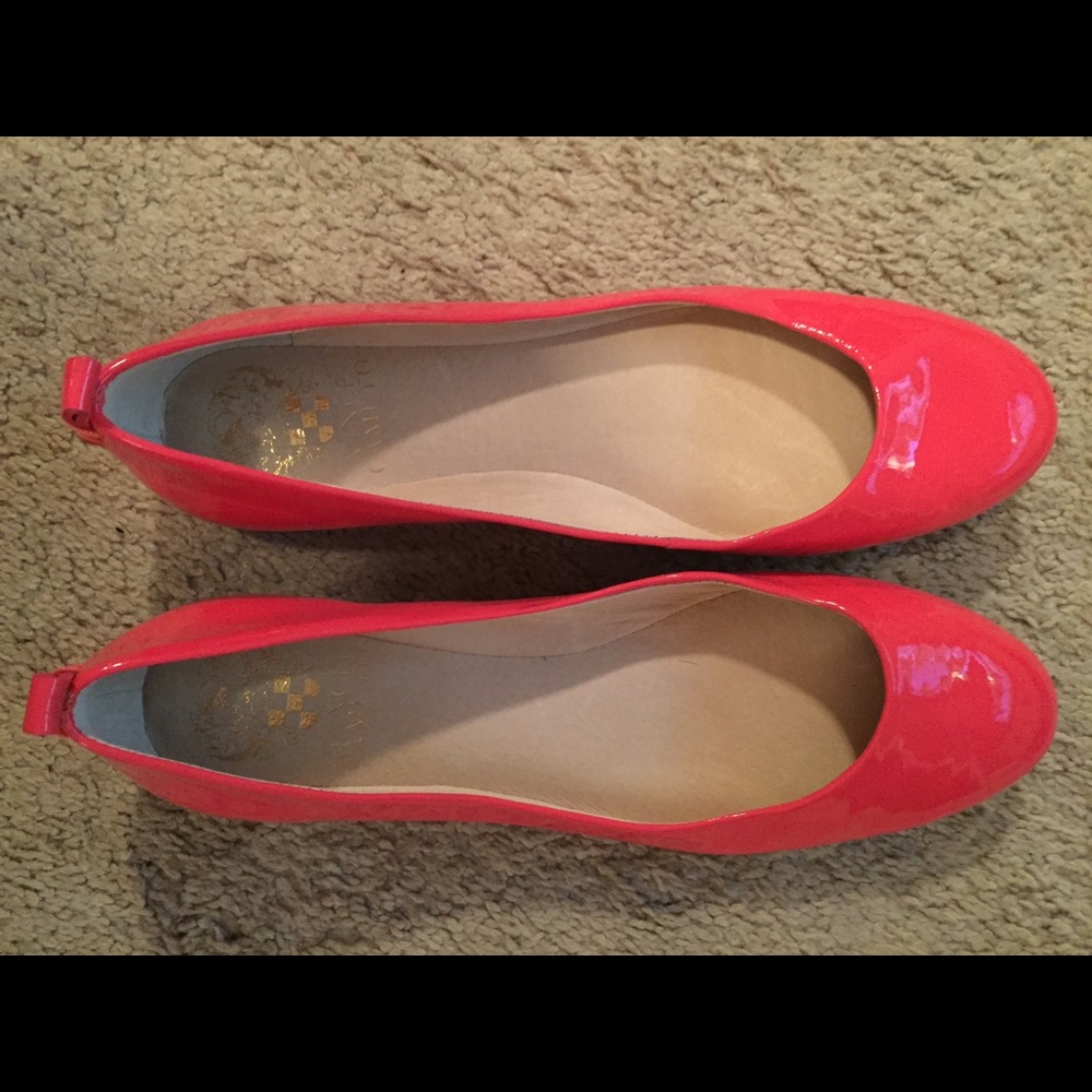 Vince Camuto flats.   Size 7.5