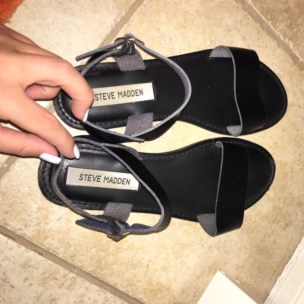 Steve Madden sandals