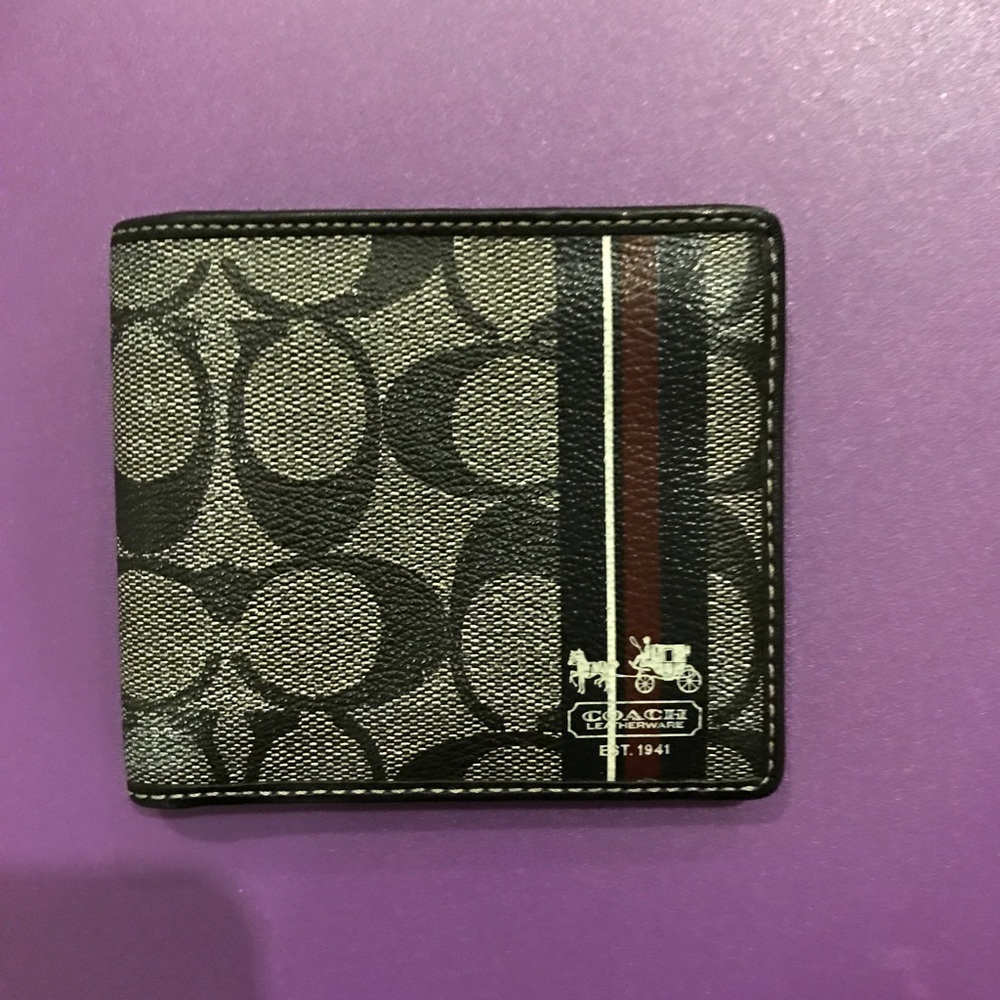 For sale coach wallet.