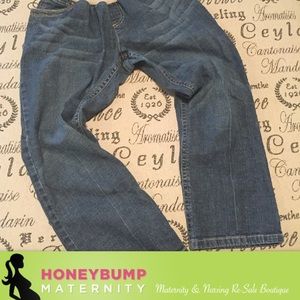 Motherhood Maternity Pants - Maternity capris size extra-large Motherhood Maternity Pants - Maternity capris size extra-large