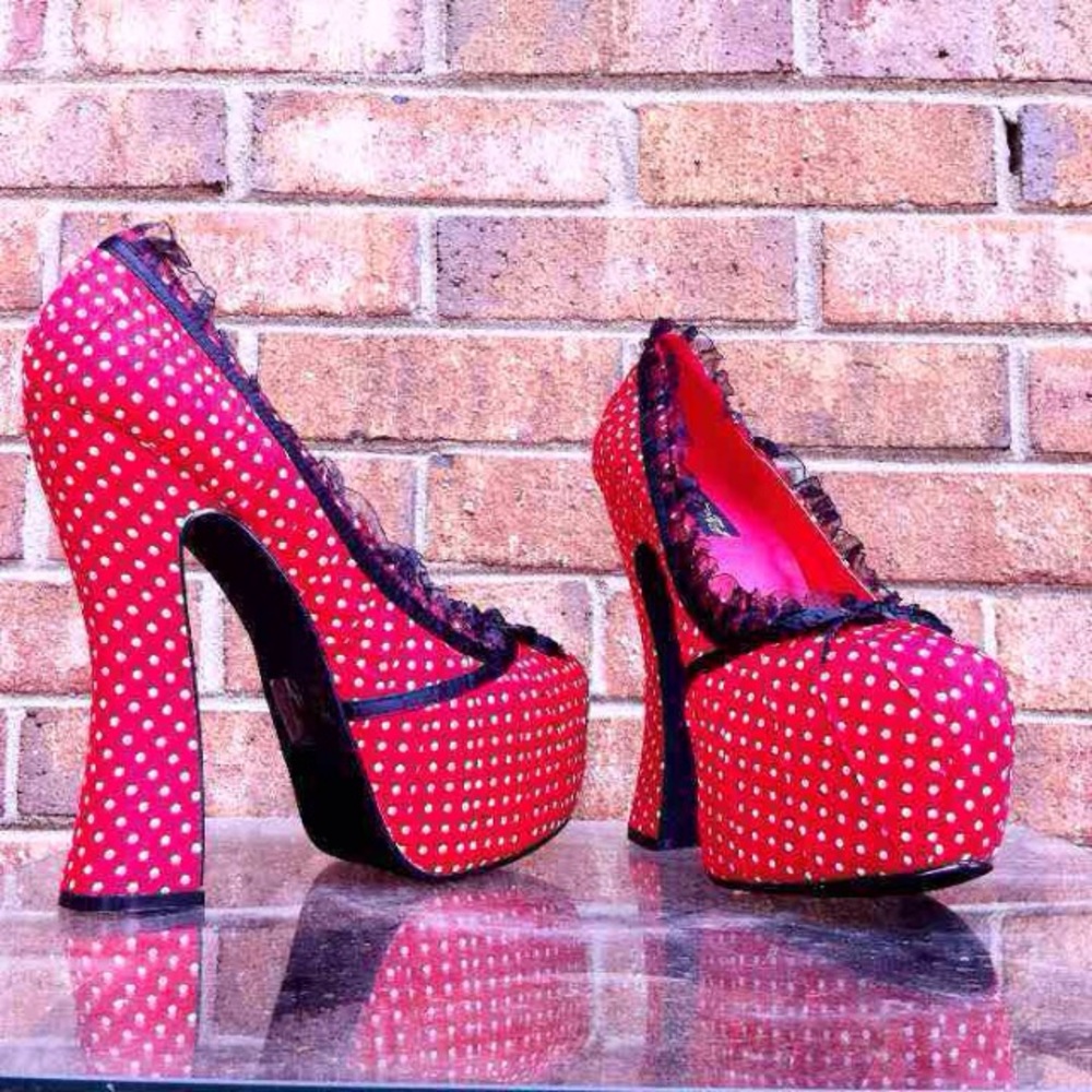 RED POLKA DOTS PLATFORM CHUNKY HEELS