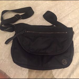 Lulu lemon crossbody