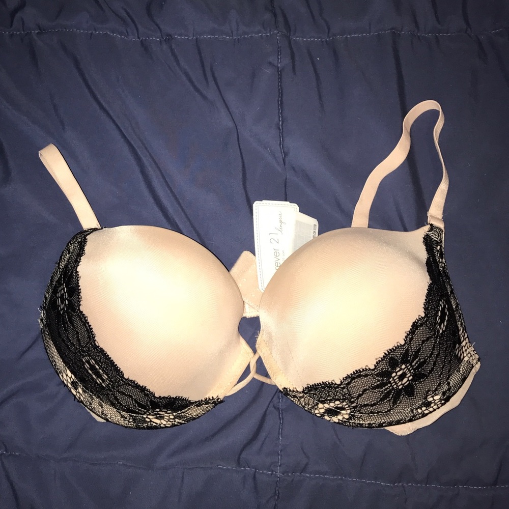 Lace bra