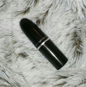 MAC Kinda Sexy Matte Lipstick