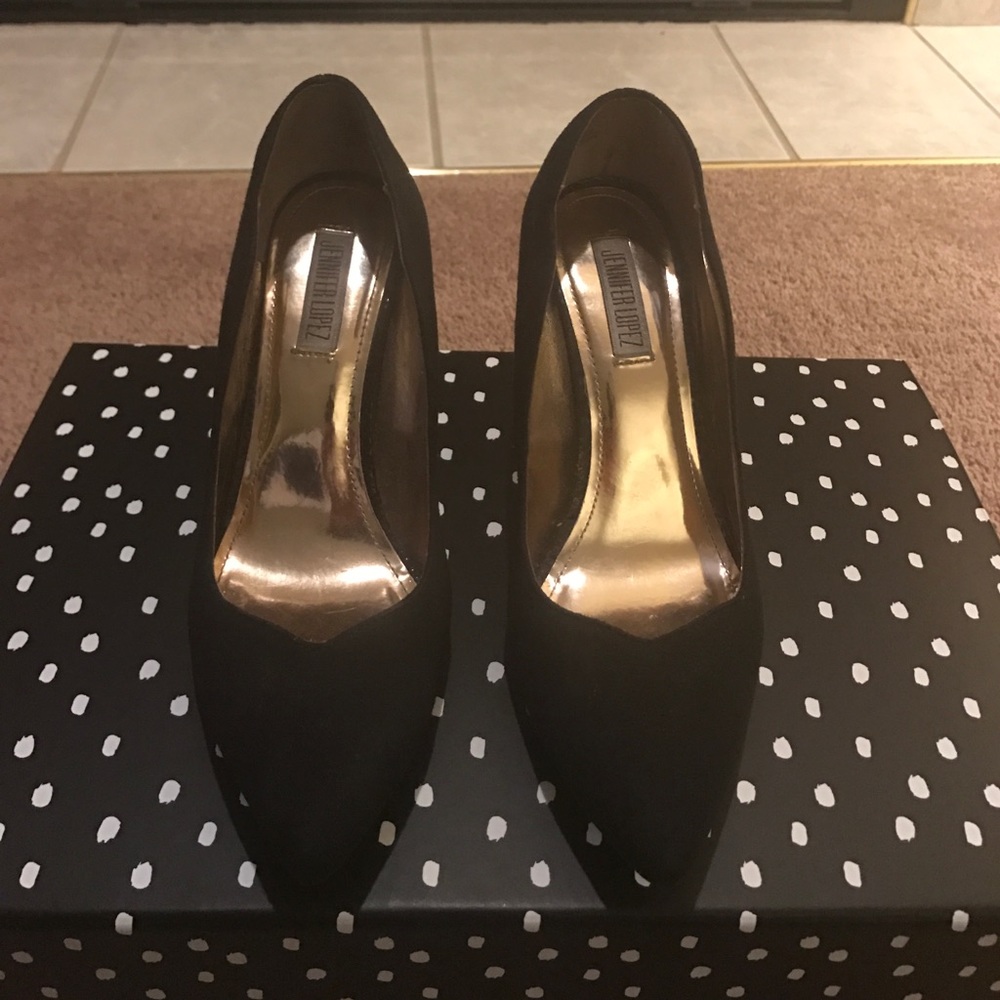 Black heels
