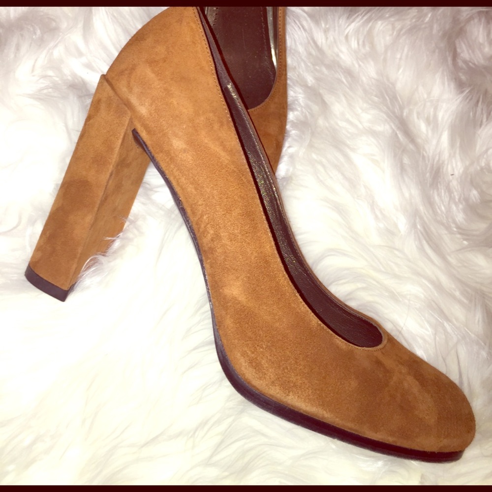 Stuart Weitzman "Tone" pump in amaretto