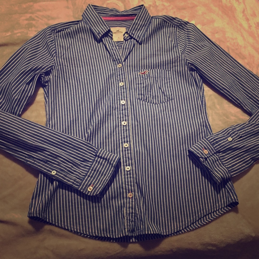Holister button down