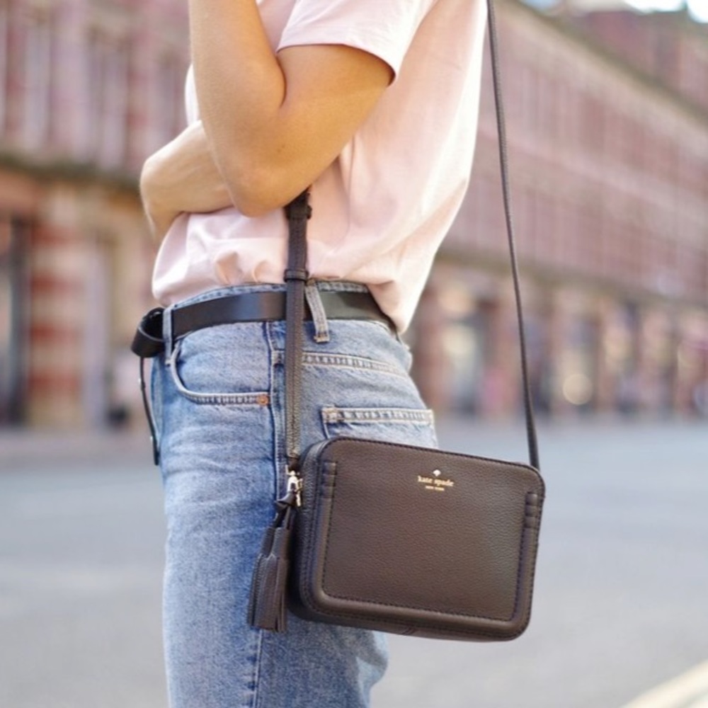 🎀SALE🎀Kate Spade Arla Crossbody - Picture 3 of 8