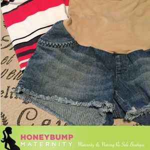 Jessica Simpson Shorts - Maternity jeans shorts by Jessica Simpson small Jessica Simpson Shorts - Maternity jeans shorts by Jessica Simpson small