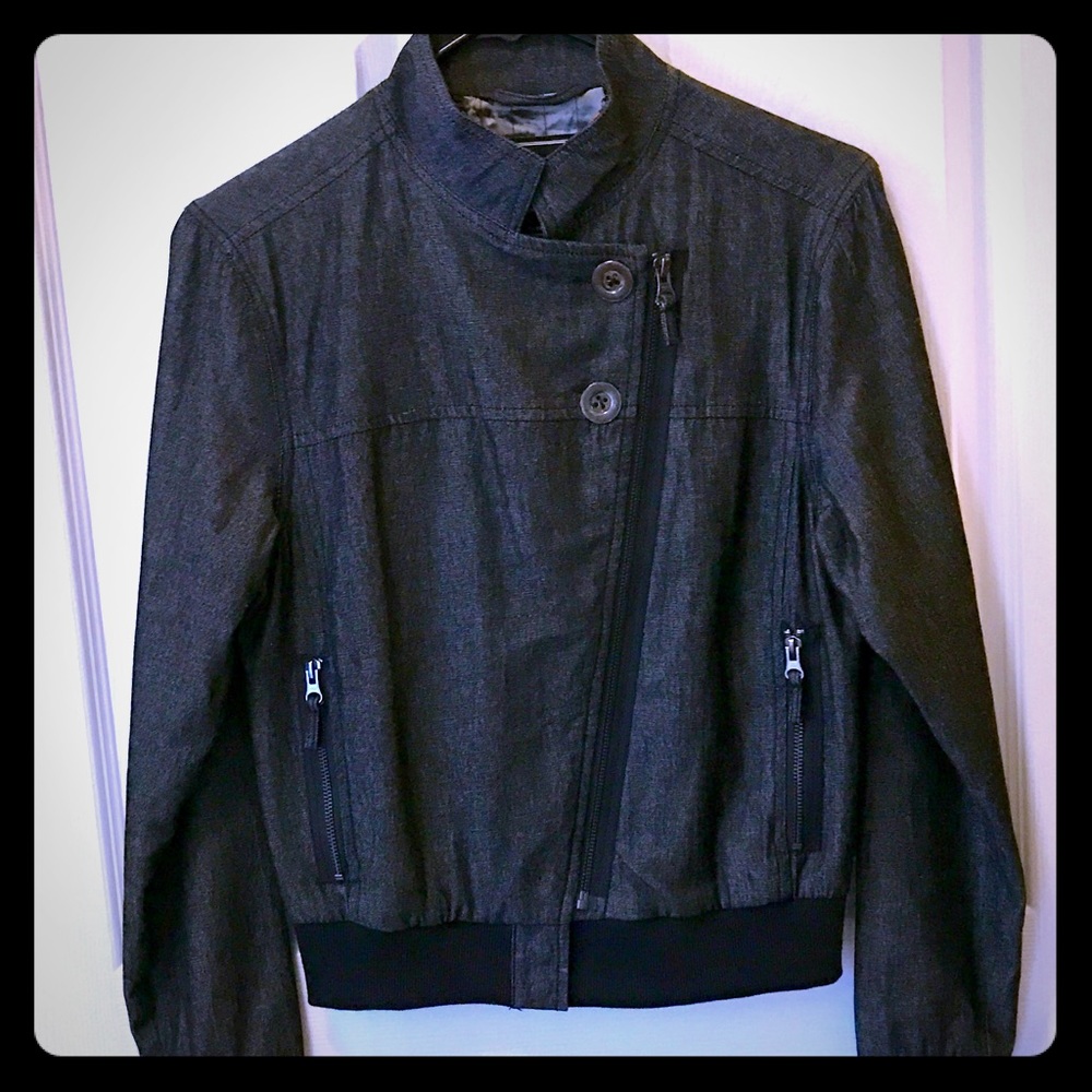 Gentlefawn Crossbody Zip Jacket; size XS.