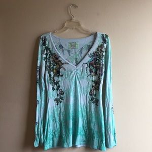 Butterfly Dropout long sleeve shirt