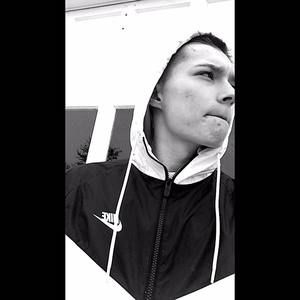 Meet your Posher, Sean