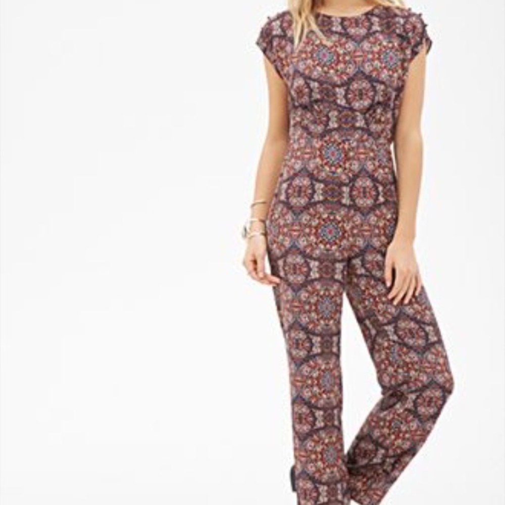 Printed jumpsuit.