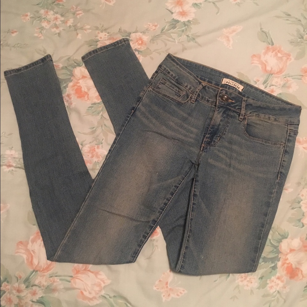 Bullhead Skinny Jeans - Picture 2 of 5