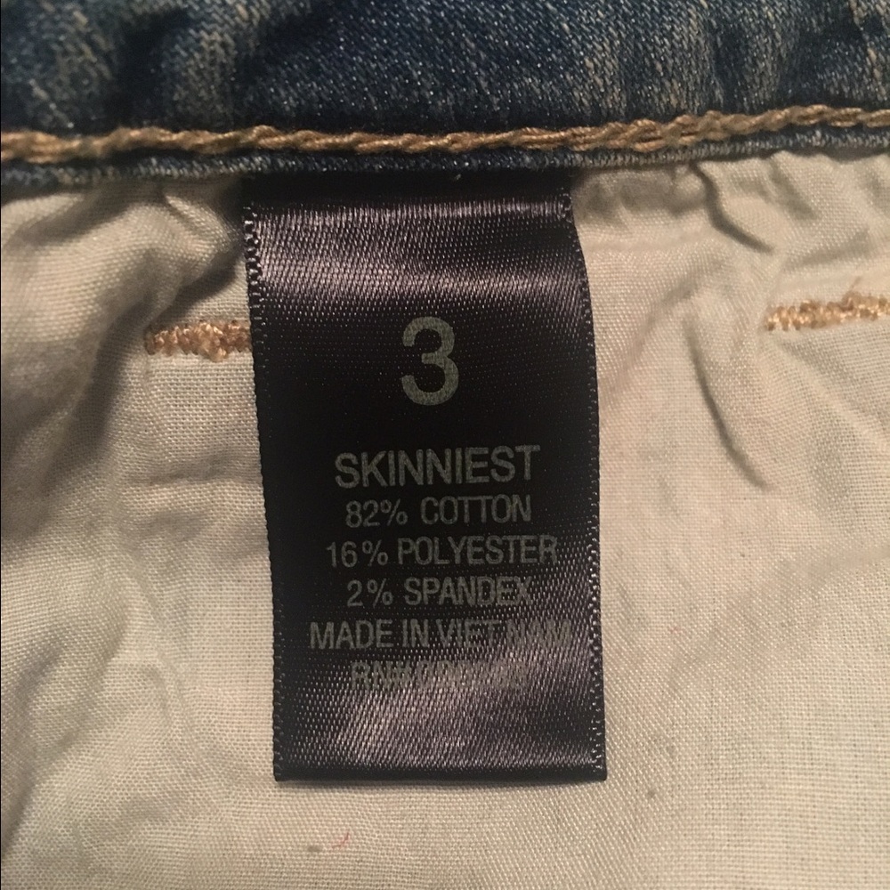 Bullhead Skinny Jeans - Picture 4 of 5