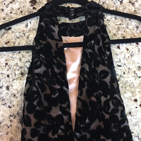 🖤Nasty Gal Black Floral Velour Velvet Dress🖤 - Picture 4 of 6