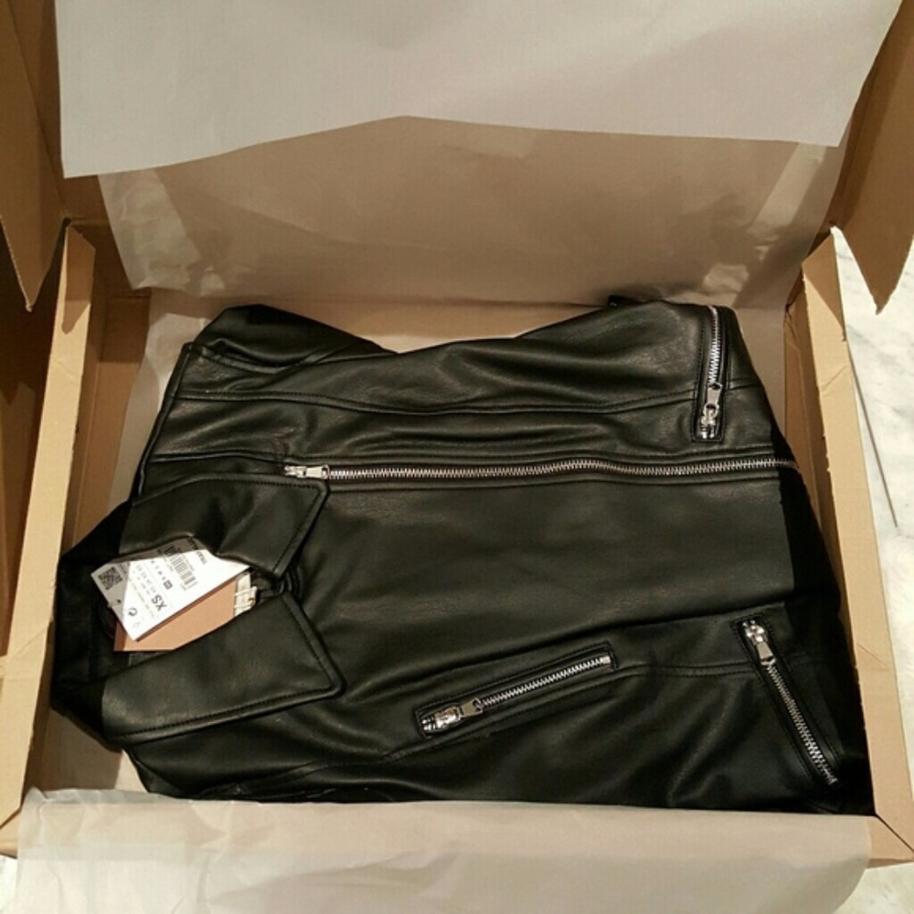 Zara Leather Style Biker Jacket - Picture 7 of 7