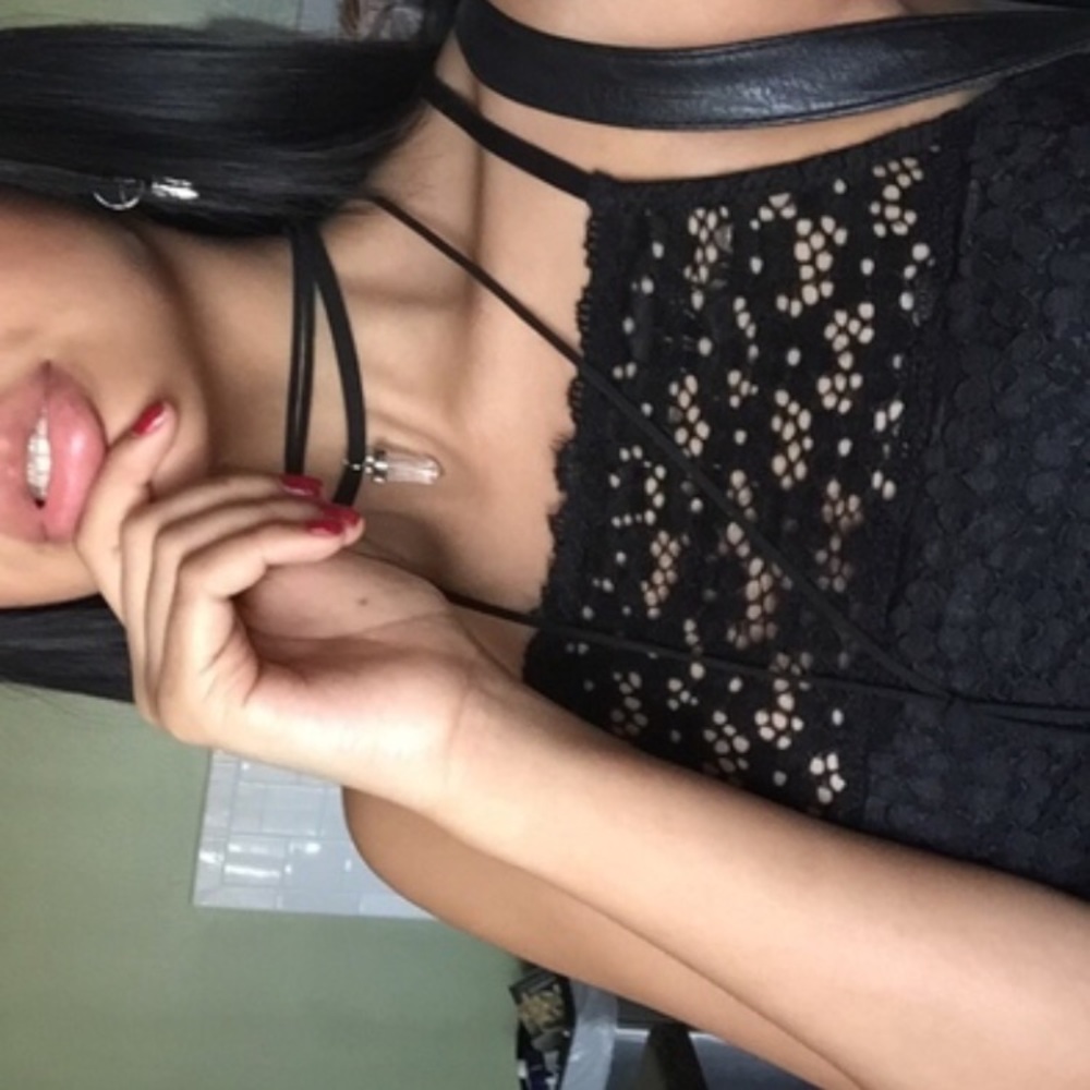 Black bralet