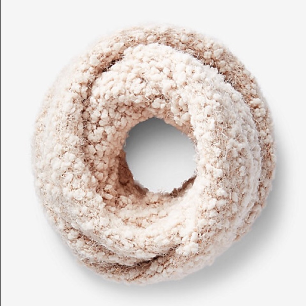 Express impala color scarf