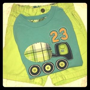 SALE❕3T Blue Shirt w Truck & Lime Shorts Set!